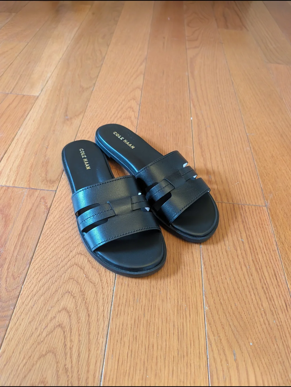Cole Haan Flynn Slotted Slide Black Leather Sandals Size 7B